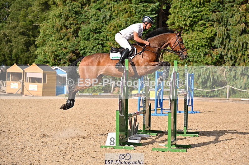 250817A-171759-05189 - Cls 24 Snr Foxhunter