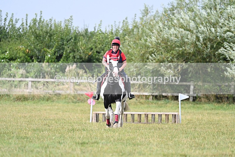 WJ7_6064 - 40cm XC Time 10:57 to 11:30