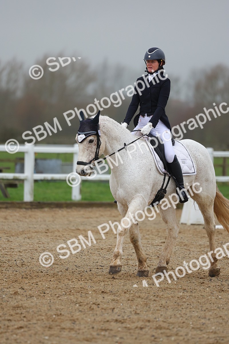 SBM_003433 - Class 7 - Novice 6