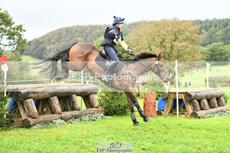 231021-100251-14070 - 617-MR.MISCHIEVOUS-Megan.Brown-SC+XC