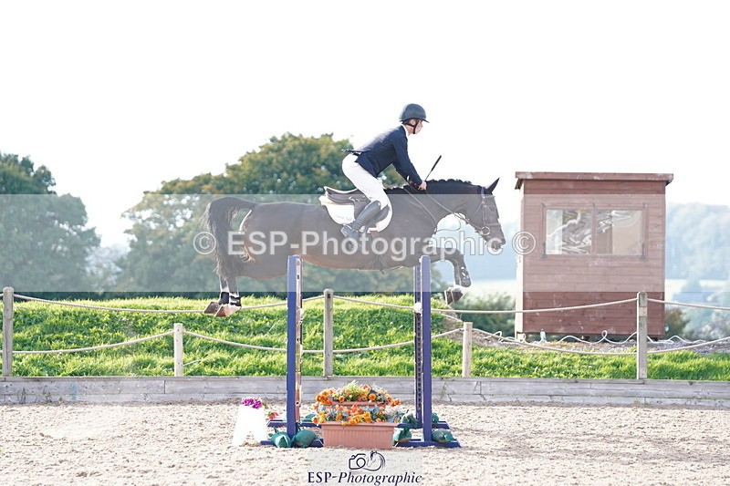 241004A-160726-02747 - Fri 05 Nat 1.30m & 1.40m Open