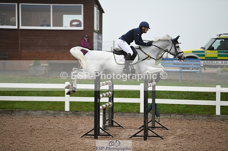 241103A-144851-08652 - SUN Cls 23 National 1.30 and 1.40m