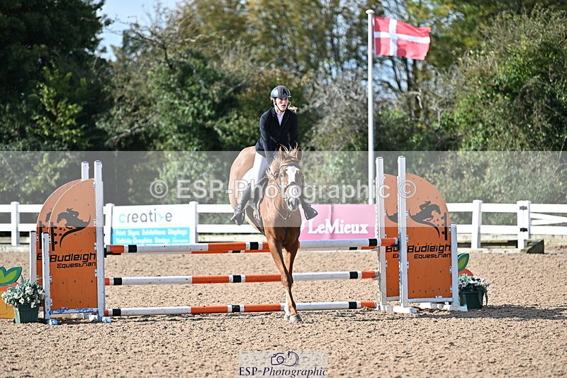 241004A-110404-01517 - Fri 07 Snr Brit Nov & 90cm Open
