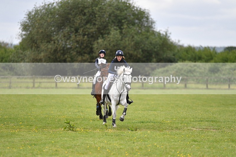 WJ5_3407 - Class 5 80cm Pairs