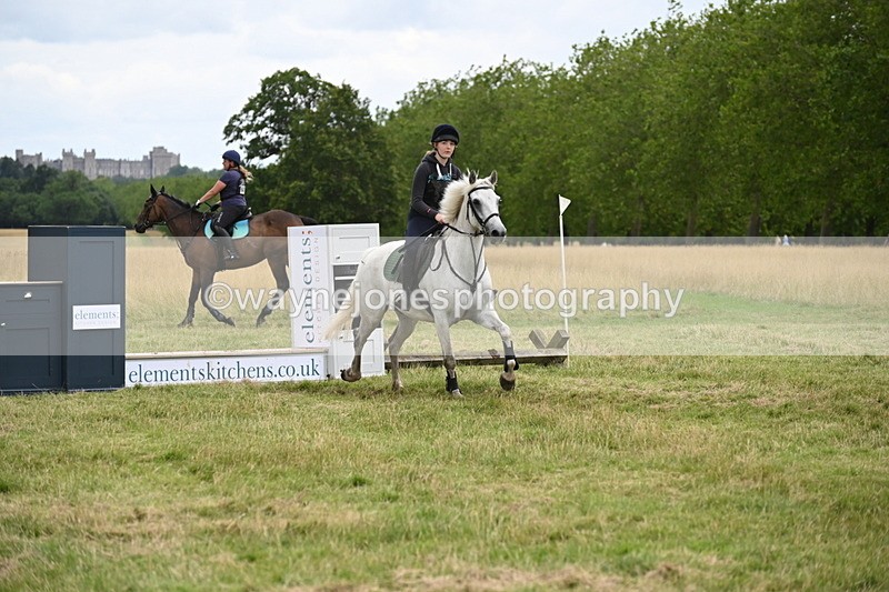 WJ6_4643 - Time at Jump 13:04 to 13:34