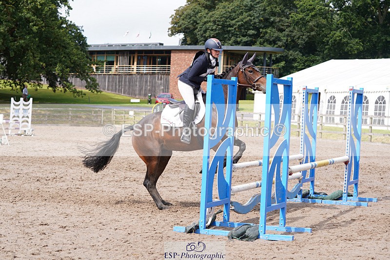 240824X-124104-24222 - 80cm Round 1 12.00 to 13.00