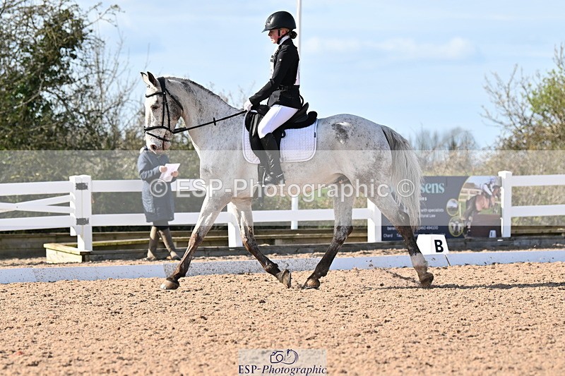 240324A-145708-04122 - Novice 27, 14.30 to 15.25