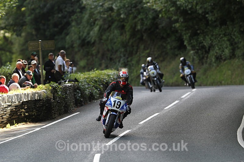 FOM_1228 - Classic TT Lap of honour