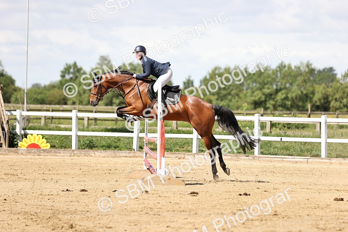 SBM_002389 - Class 9 - Senior British Novice - 90cm