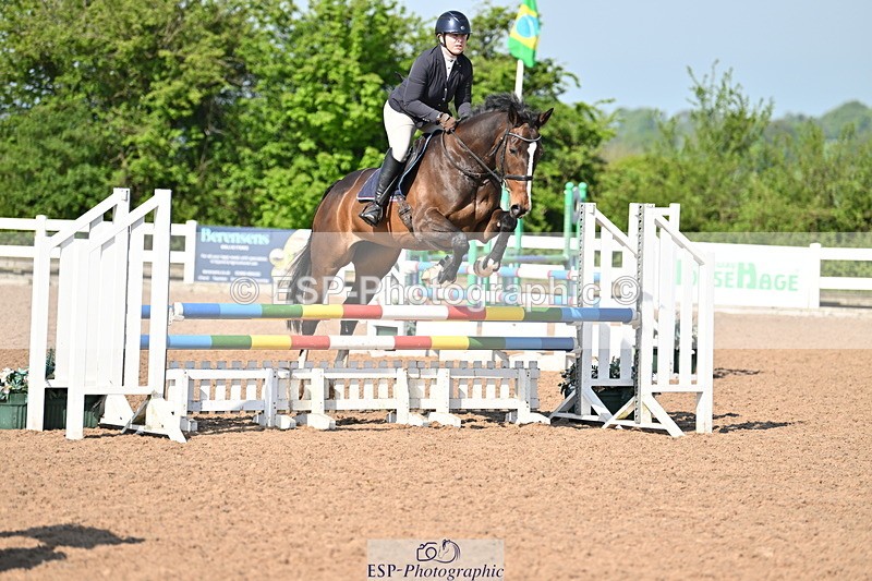 240509A-094101-00205 - Cls 1 British Novice and 90cm Open