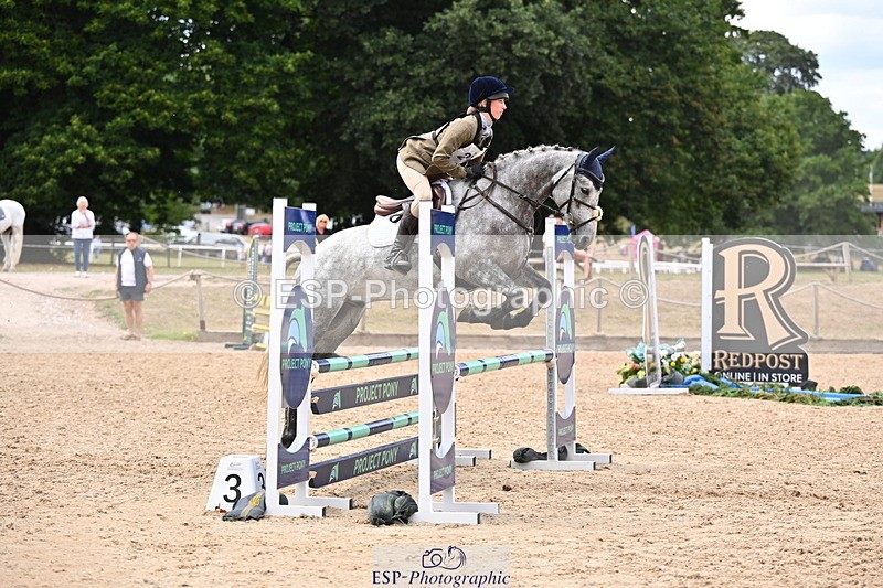 250802A-144227-05992 - F-274-Eliza.Miller-Edge-BALLYLEE.CASTLE.STORM