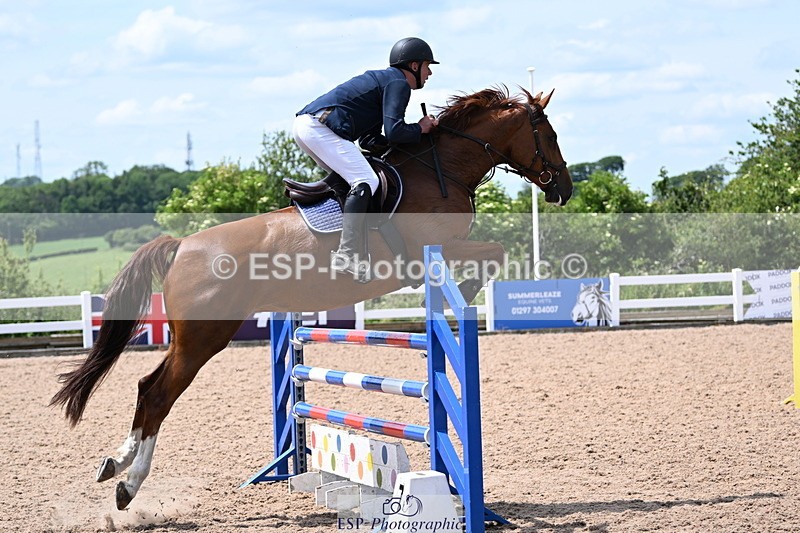 240619A-141745-00522 - Cls 4 Snr Newcomers and 1.10m Open