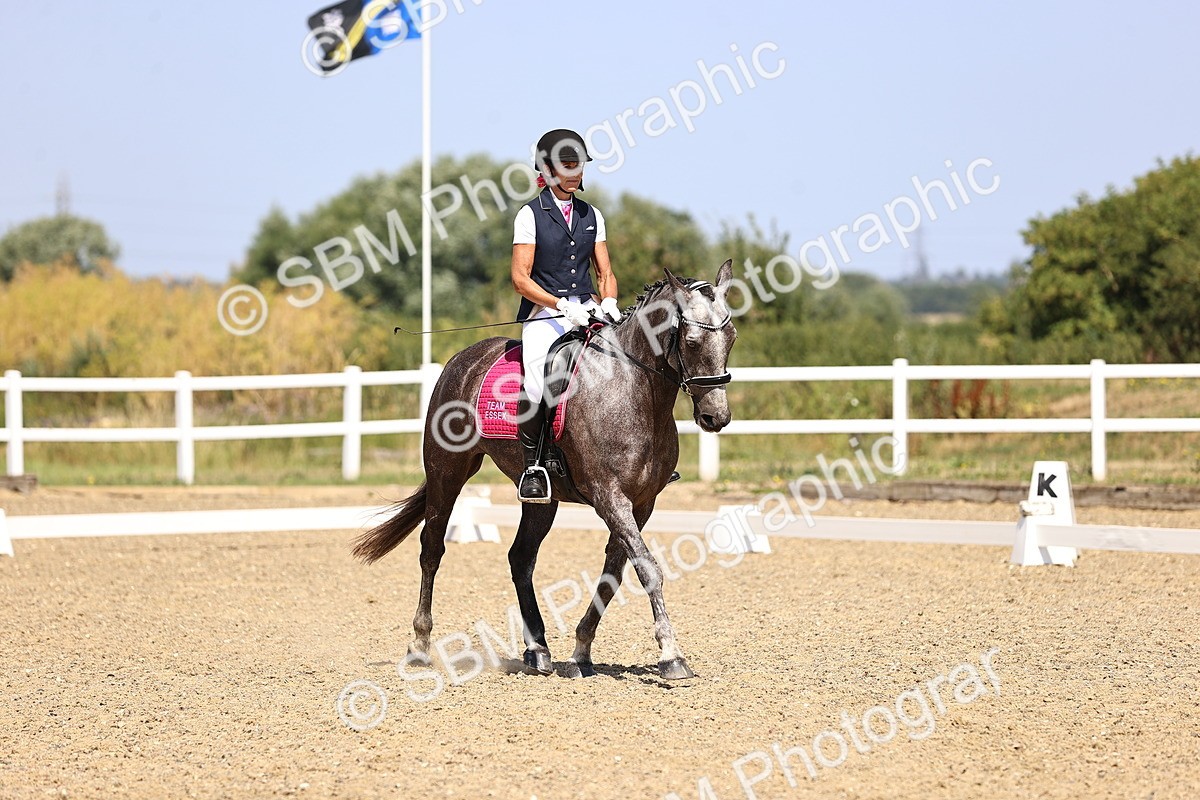 SBM_010381 - Novice 5 - 11.20-12.23