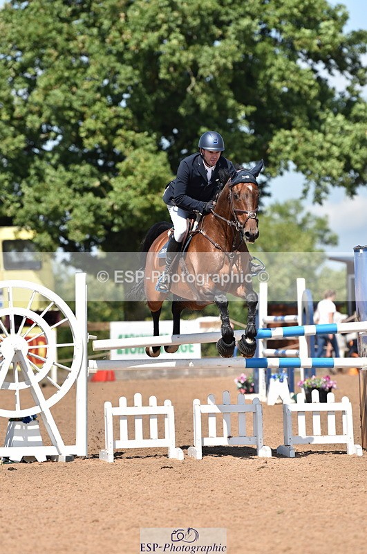 230810A-114858-00956 - Cls 9 Foxhunter