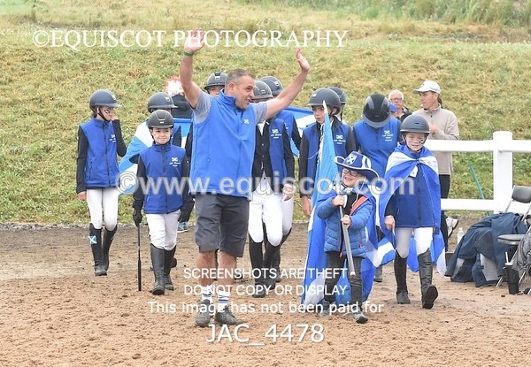 JAC_4478 - SAT TEAM PARADE