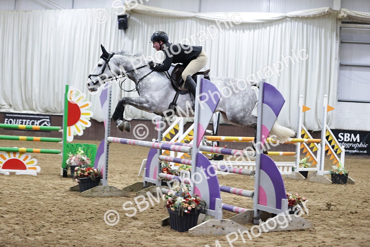 SBM_000709 - Class 3 - Nupafeed Supplements Senior Discovery/ 1m Open