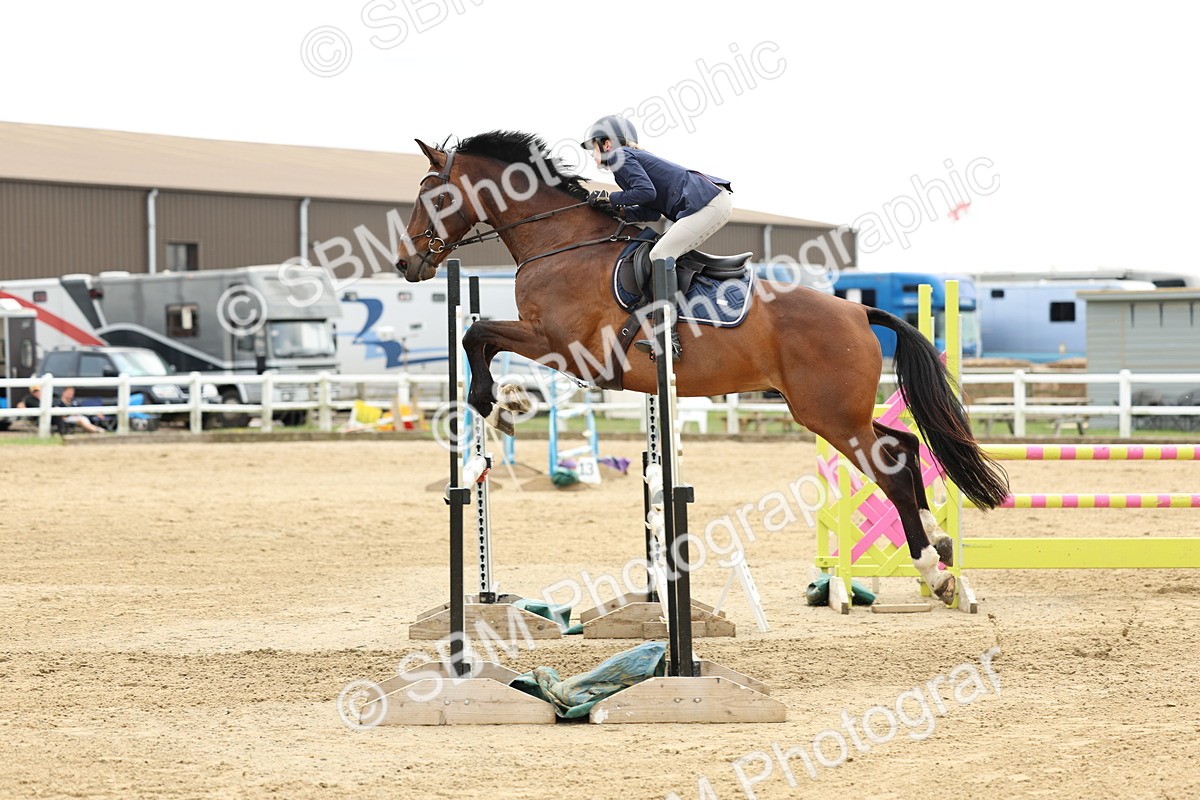 SBM_005488 - Class 17 - Senior Discovery - 1.00m