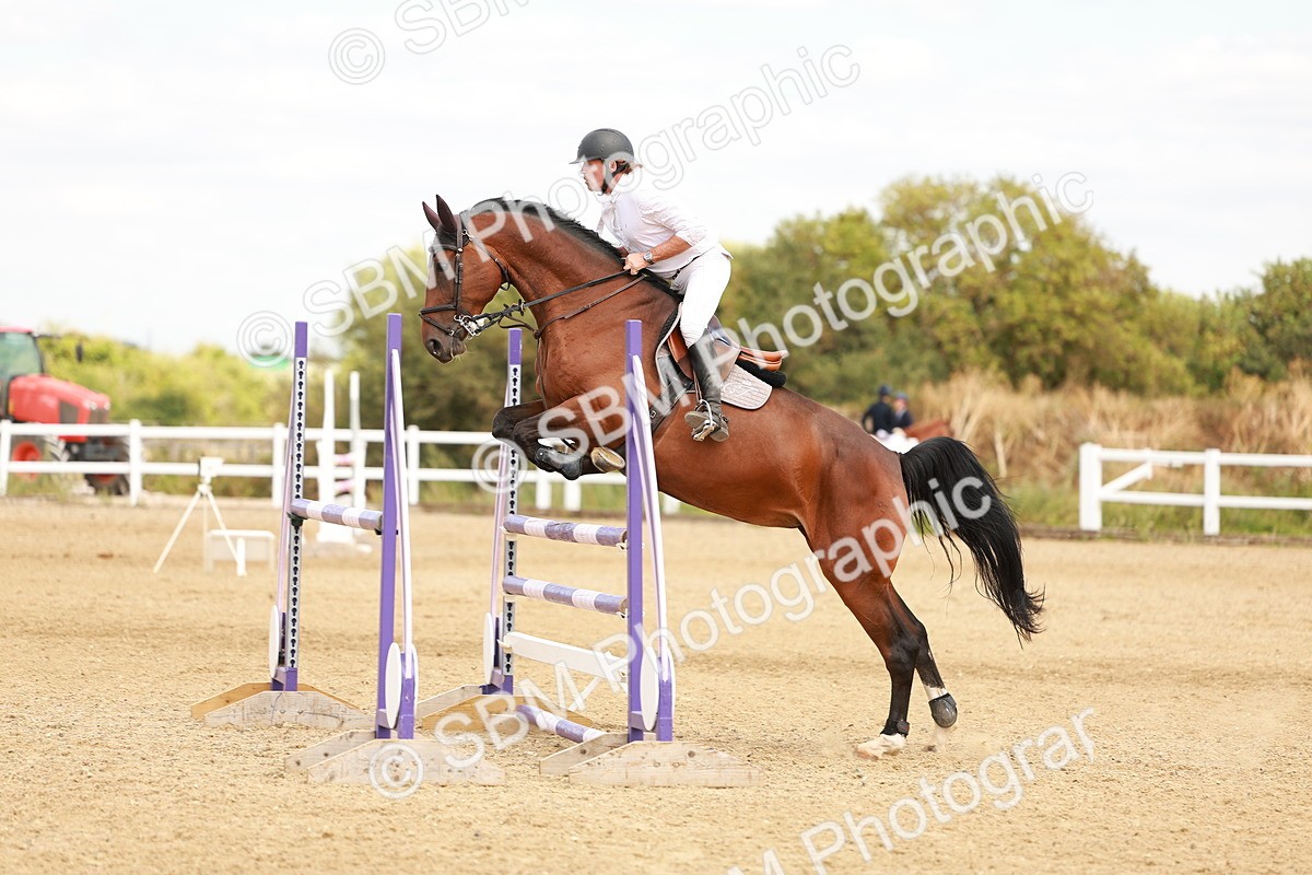 SBM_007091 - Class 4 - Senior British Newcomers - 1.10m