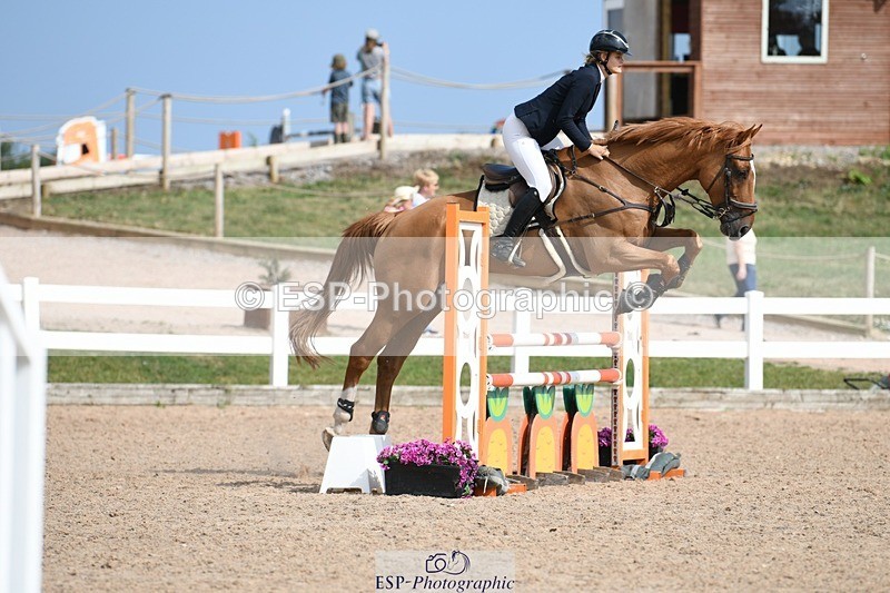 250725-162642-03915 - Cls 10 1.05m Amateur Quali