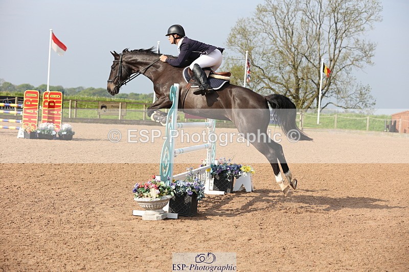 240511A-085657-10860 - Cls 32 Foxhunter