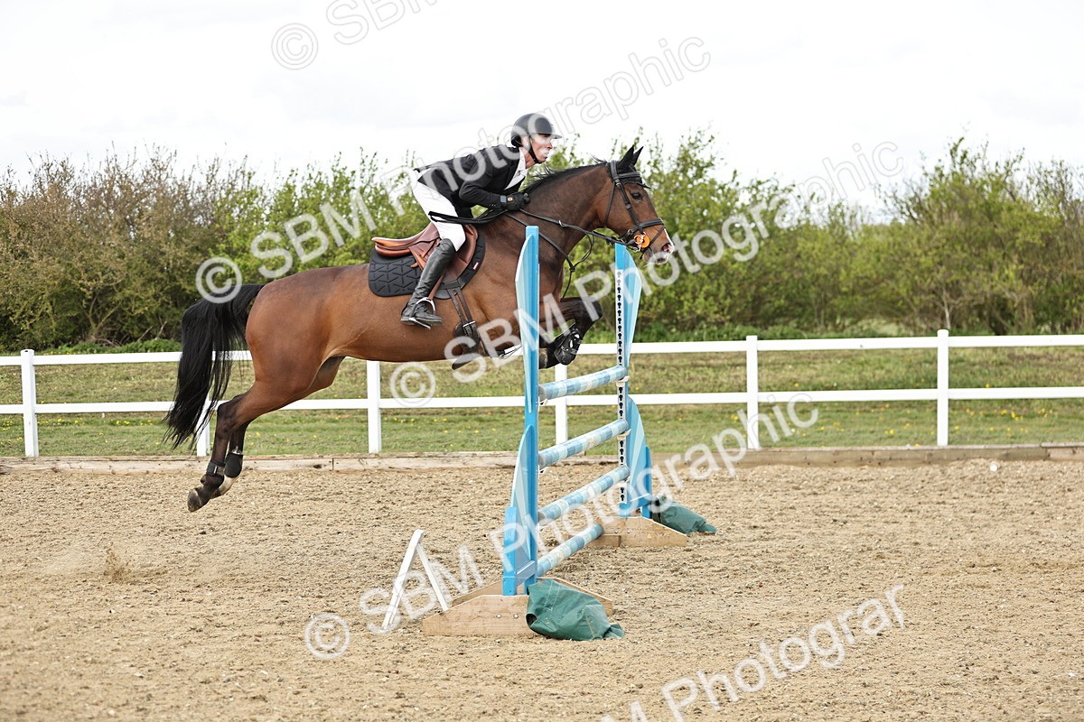 SBM_001551 - Class 5 -Senior Foxhunter - 1.20m