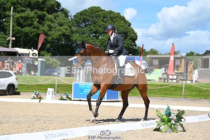 230811-124524-01389 - Cls 4 Adv Medium Silver