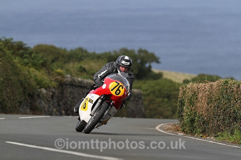 FOM_9696 - Bennetts 500cc Classic TT Race
