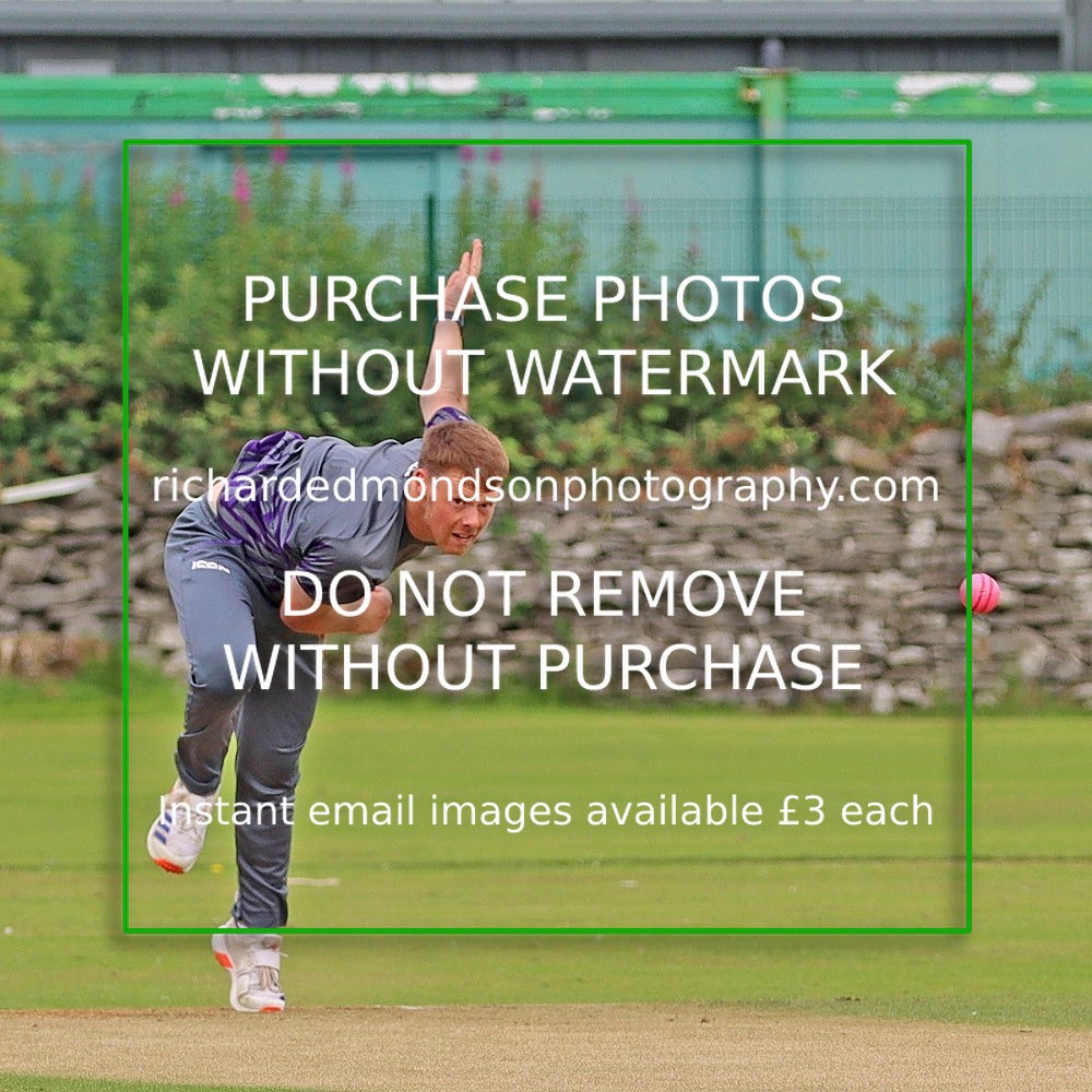IMG_3285 - Kendal vs Longridge 40 Over Cup 1/4 Final (4/8/24)