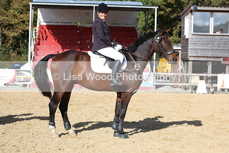 3E7A5618 - Class 10: 90cm open