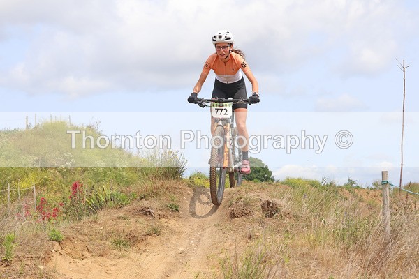 A41A7359 - MTB East R7 Twisted Oakes 8th June 2025 10:30 Female Adult Elite+Female U14/U16Juv/Youth Race