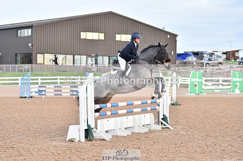 231122A-100632-00005 - Cls 1 British Novice & 90cm Open