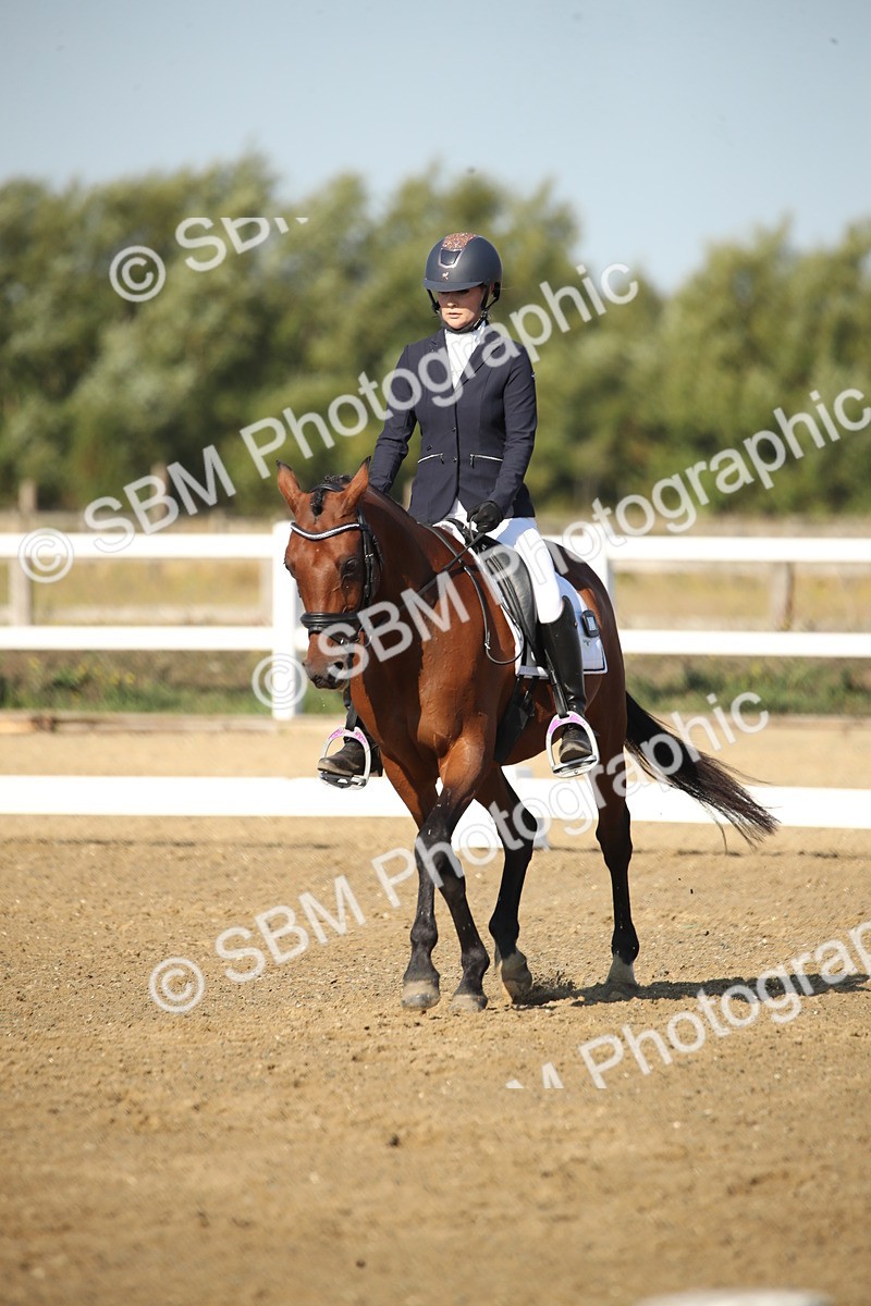 SBM_004524 - Class 11 - Novice 5 - 9.0010.03