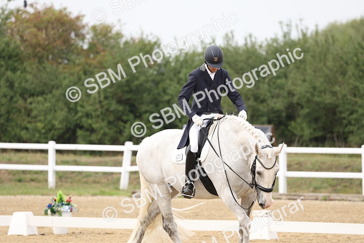 SBM_008195 - Class 10 - FEI INT I - 16.10-16.50