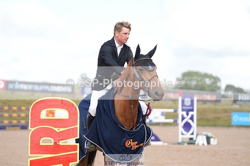 250720-164931-21304 - Cls 4, 3 Star Small Tour