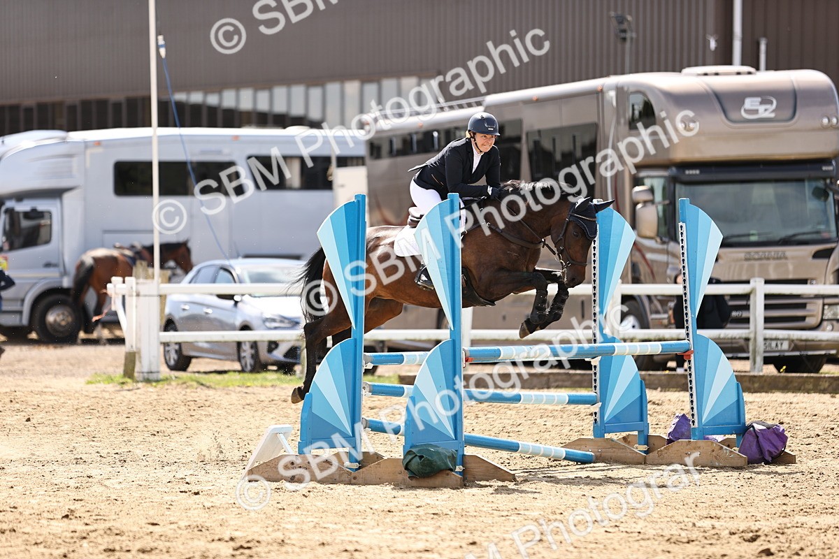 SBM_002135 - Class 9 - Senior British Novice - 90cm