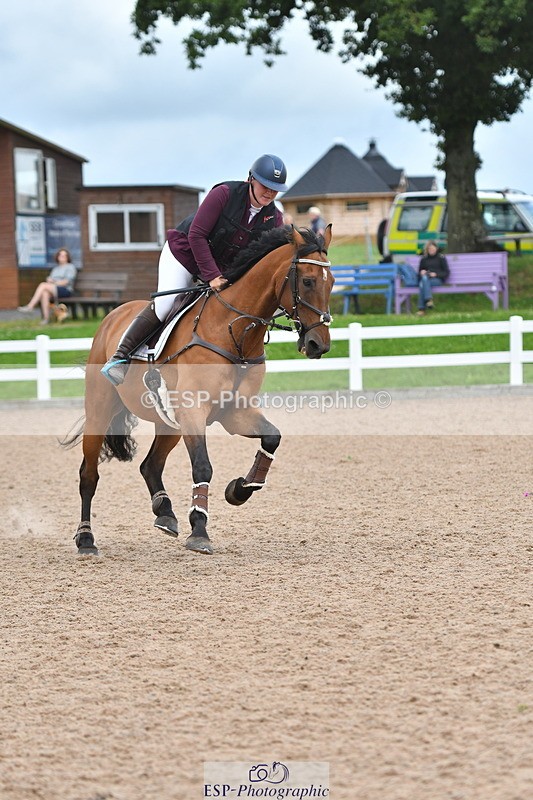 240727A-154048-06271 - Cls 24 1.05m Amateur Qualifier