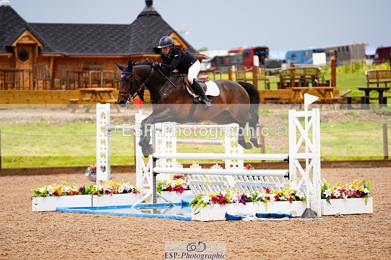 240526A-132704-08381 - Cls 27 Chard Equ May Grand Prix