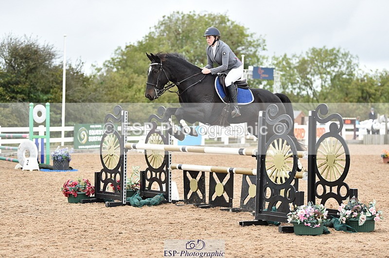 231013A-130224-01685 - Cls 3 1.05m Amateur Quali