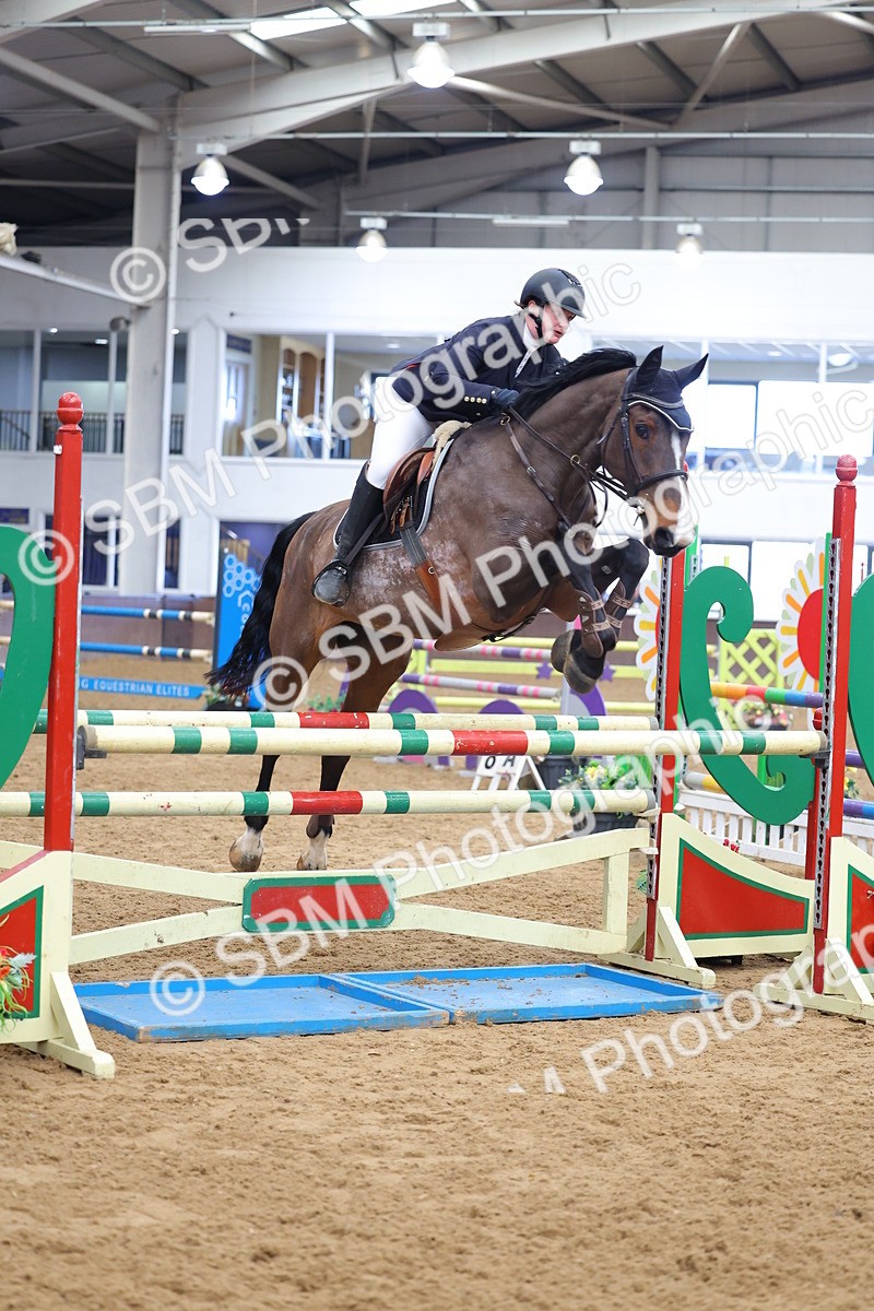 SBM_002993 - Class 8 - Senior Newcomers - 1.10m