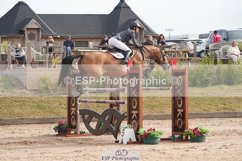 250718-083903-08500 - Cls 18, 1 Star Gold Tour