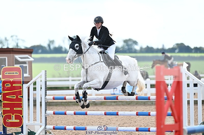 241004A-124357-02038 - Fri 09 95cm Amateur Quals