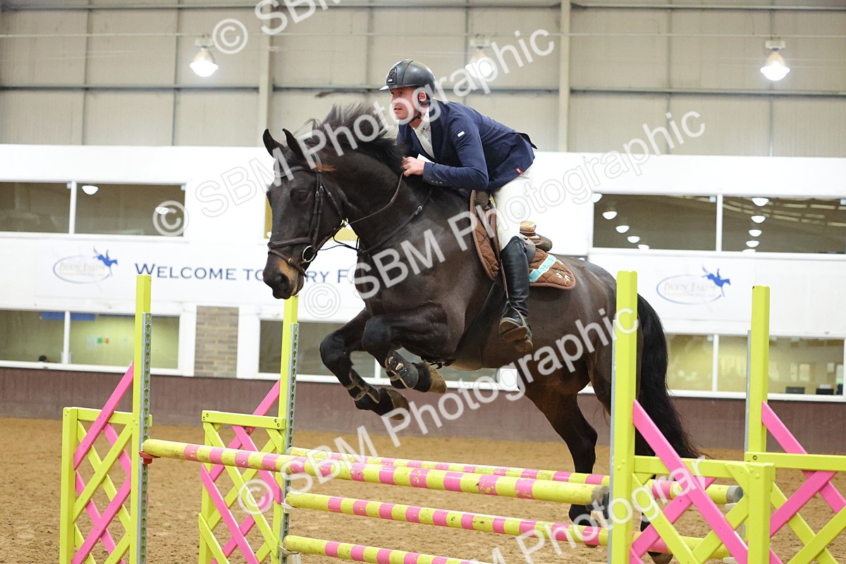 SBM_001399 - Class 4 - Senior Newcomer - 1.10m