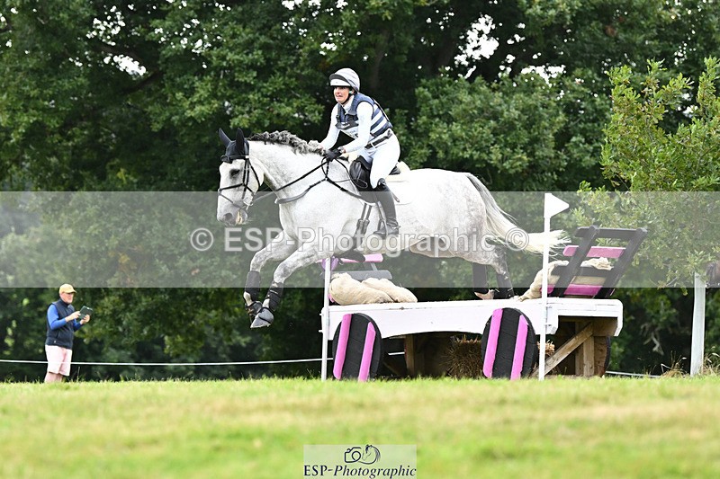 240825X-180505-38121 - 80cm XC 17.30 to End