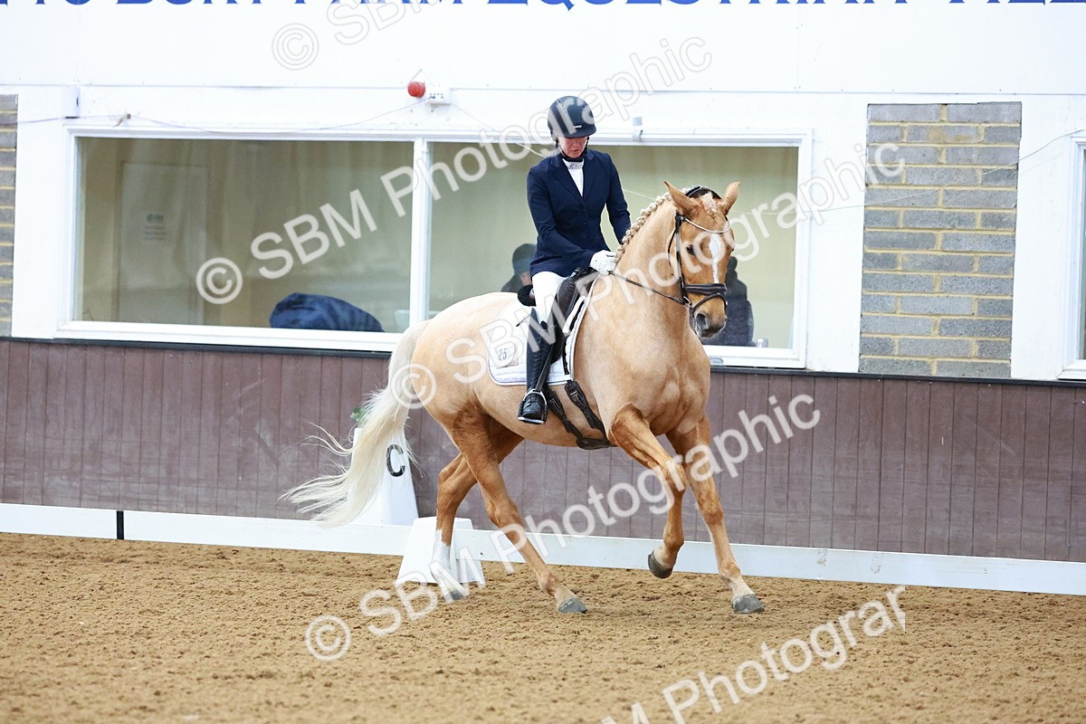 SBM_001230 - Class 18-15-16-22 - Elementary 5 Novice 5-Novice 6