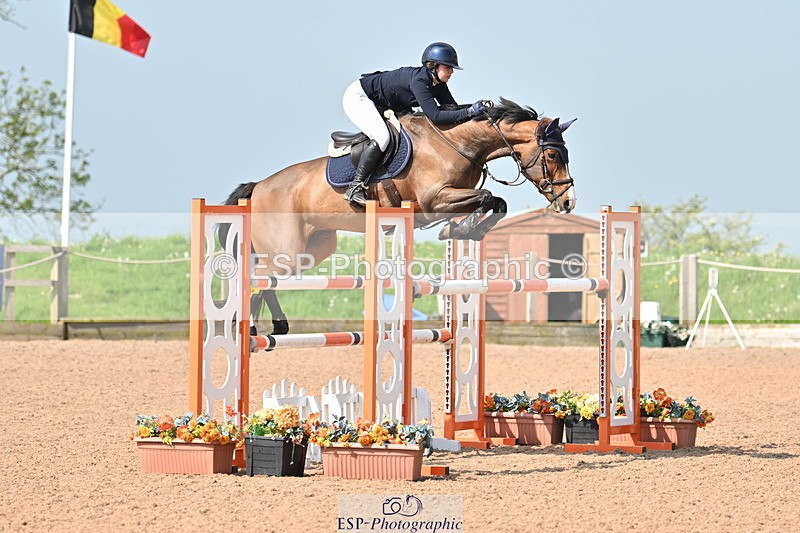 240512A-101303-17173 - Cls 48 National 1.30m Open