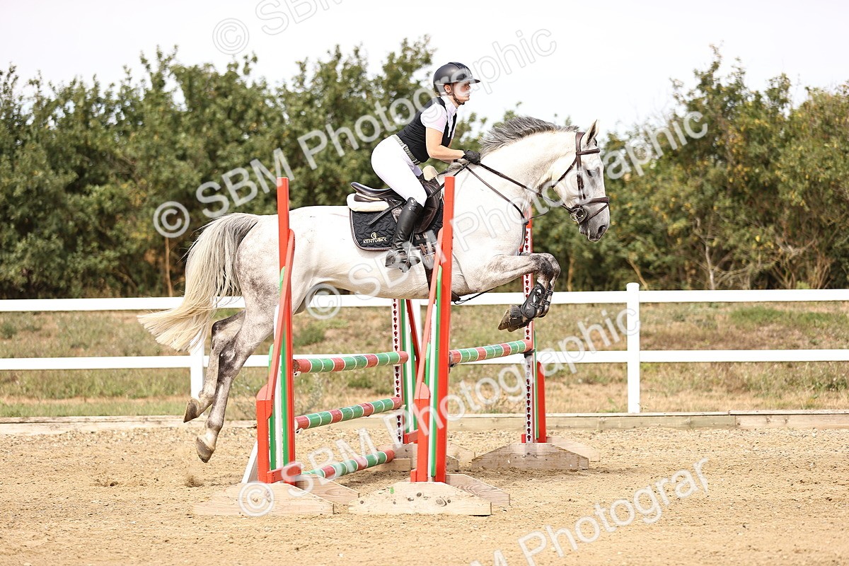 SBM_001224 - Class 4 - Senior Discovery - 1.00m Open