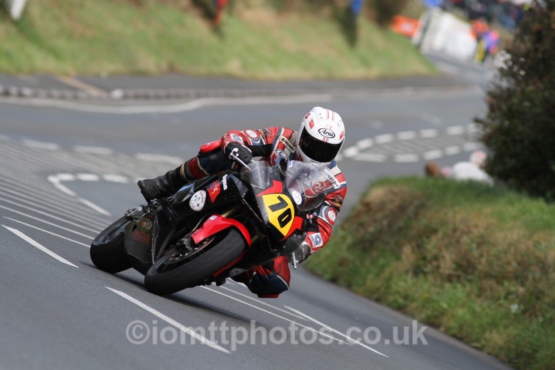  - Full Factory Senior Manx Grand Prix
