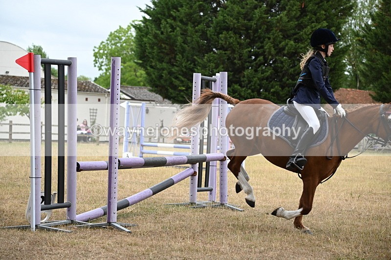 WJ6_0762 - Class 14 Intermediate Jumping 75cm