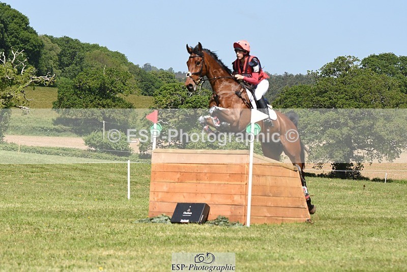 230527-111324-08811 - 304-MADFORD_LAW-Anna_Johannson-XC