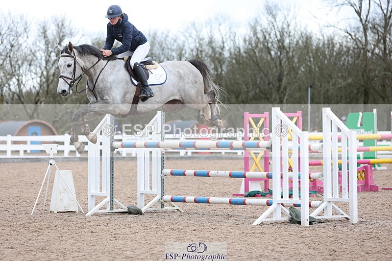 240223A-131516-01435 - Cls 5 Newcomers and 1.10m Open